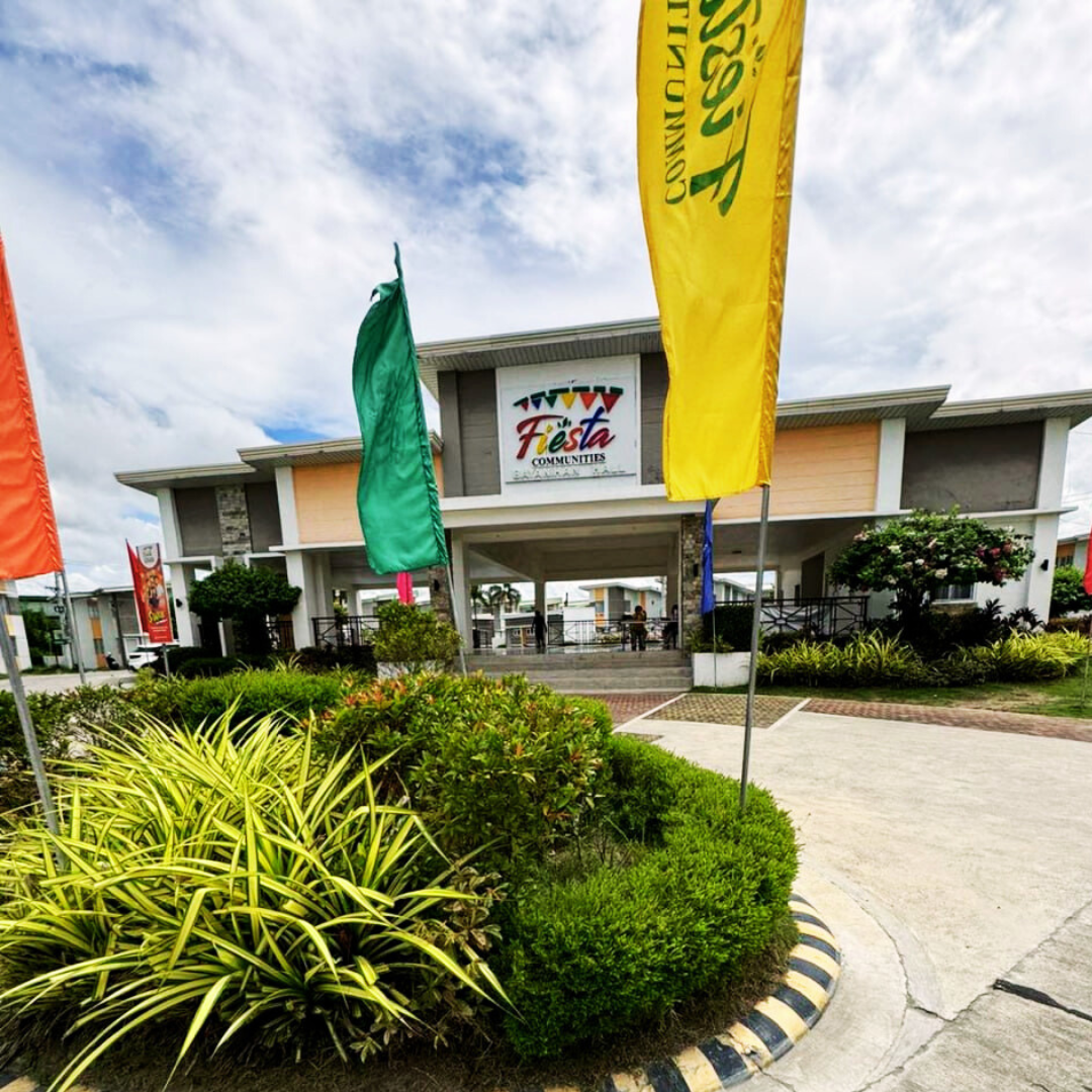 Subdivision Entrance